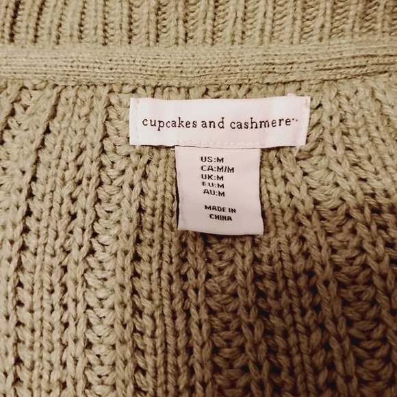 Cupcakes and Cashmere Green Cable Knit Cardigan, Medium - Picture 9 of 10